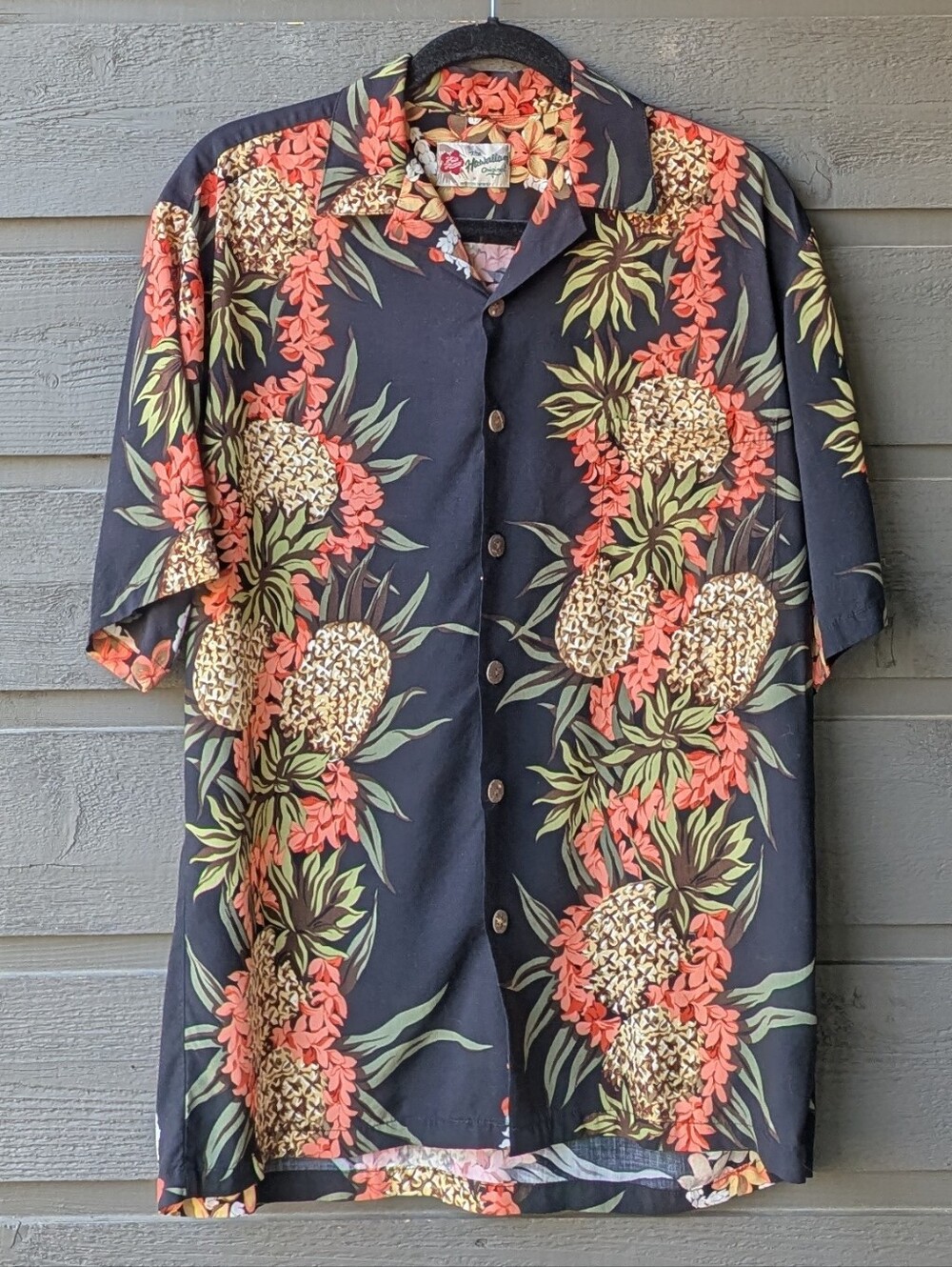 Hilo Hattie Black Floral Hawaiian Shirt Pineapple Coral Bloom Medium Made in USA